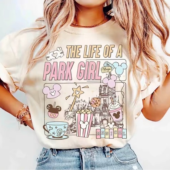 Disney Tops - 🐰 Walt Disney World Life of a Park Girl Princess Castle Ivory T-shirt M NEW!